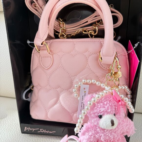 NWT & BOXED BETSEY JOHNSON XOJOYY CROSSBODY BAG BLUSH W CHARMS - Picture 2 of 5